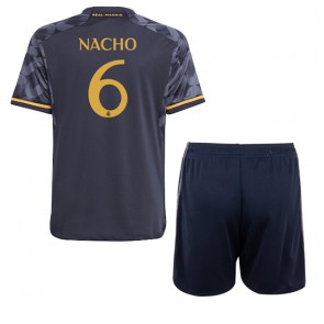 Maillot de foot Real Madrid Nacho #6 Extérieur enfant 2023-24 Manches Courte (+ pantalon court)